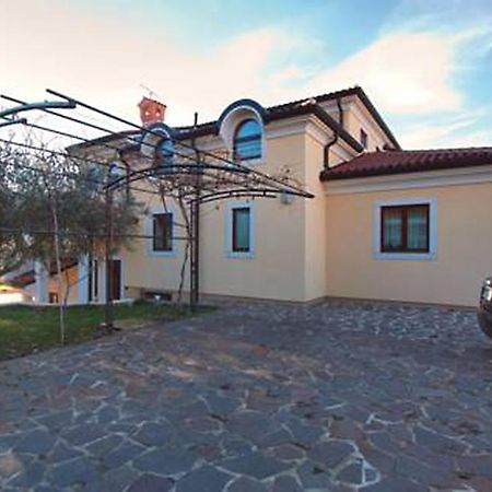 Apartments Villa Teuta Umag Exteriör bild