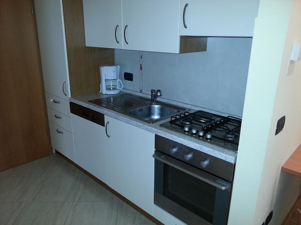 Apartments Villa Teuta Umag Rum bild