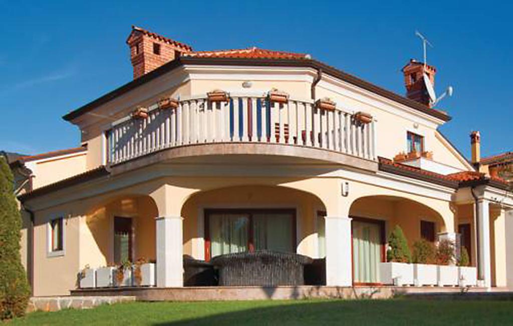 Apartments Villa Teuta Umag Exteriör bild